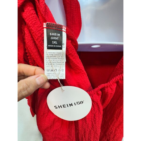 Women's Short Jumpsuit Stretch Size 1XL Red Back Hole Sleeveless - Picture 3 of 10